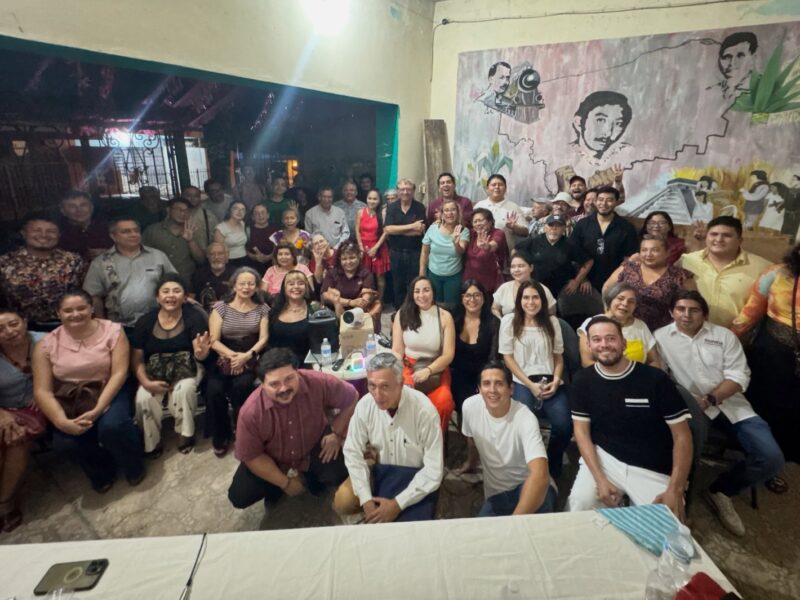 SE REALIZA CONVERSATORIO EN LA SEDE DE MORENA
