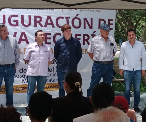 BOSQUES DEL PONIENTE CUENTA CON UNA LECHERÍA