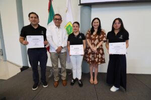 OPERARADORES JURÍDICOS REFUERZAN CONOCIMIENTOS