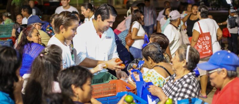 FAMILIAS DIFRUTAN EL CINE EN TU COLONIA