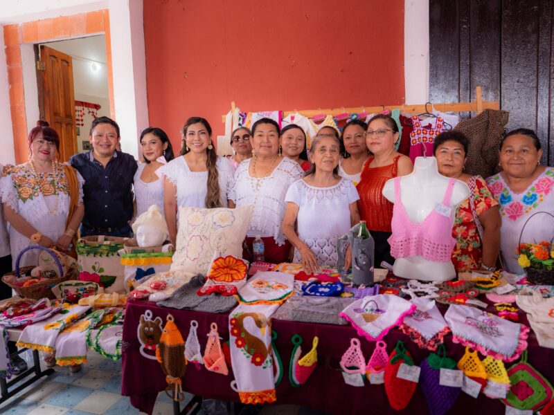 CONCLUYEN CURSOS EN TALLERES COMUNITARIOS