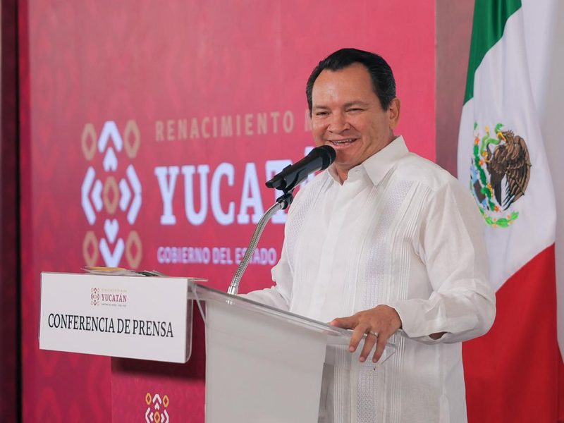 MÁS PROFESIONALES DE LA SALUD