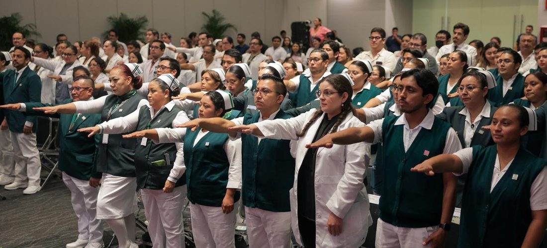 SE INCORPORAN PROFESIONALES DE LA SALUD