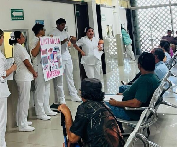 IMSS ORIENTA SOBRE LACTANCIA MATERNA