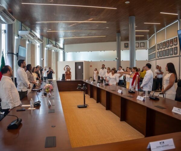 DOS NUEVAS CONSEJERAS REFRENDAN COMPROMISO