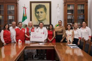 CRUZ ROJA RECIBE DONATIVO DEL GOBIERNO ESTATAL
