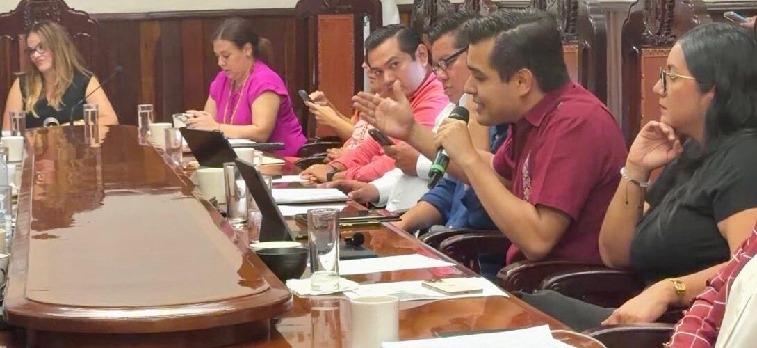 MÉRIDANOS MERECEN TENER SERVICIOS PÚBLICOS