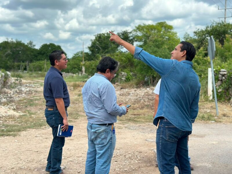 REGIDOR EVALÚA DIVERSAS PETICIONES CIUDADANAS