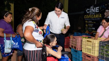 YUSSIF LLEVA CINE EN TU COLONIA A COMISARÍAS MERIDANAS