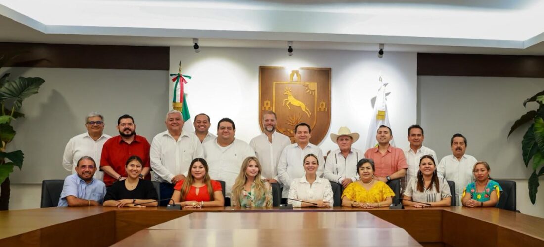 LOS ASUNTOS GRANDES DE YUCATÁN DEBEN CONVERSARSE ENTRE TODOS: JDM