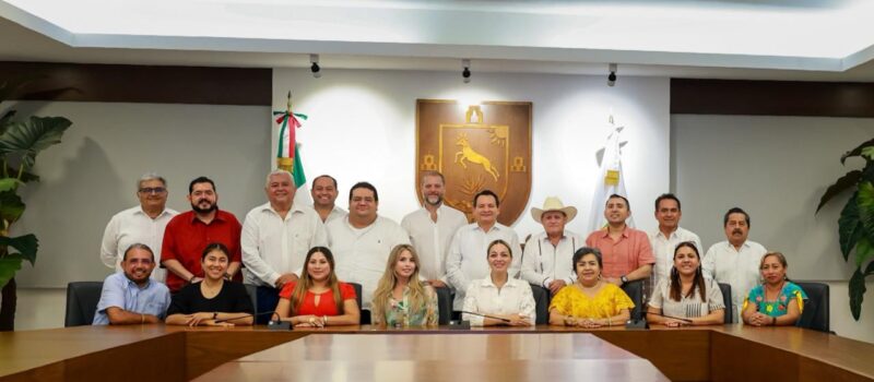 LOS ASUNTOS GRANDES DE YUCATÁN DEBEN CONVERSARSE ENTRE TODOS: JDM