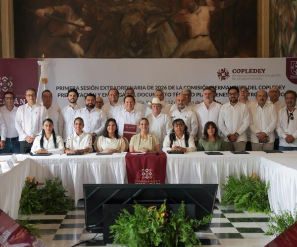 VAMOS A CONSTRUIR LO QUE YUCATÁN NECESITARÁ MAÑANA: JDM