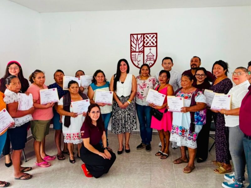 PARA ORIENTAR Y BRINDAR APOYO A MUJERES