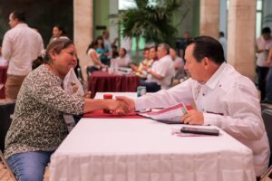 LAS PUERTAS DEL PALACIO DE GOBIERNO ESTÁN ABIERTAS PARA TODAS Y TODOS: JDM