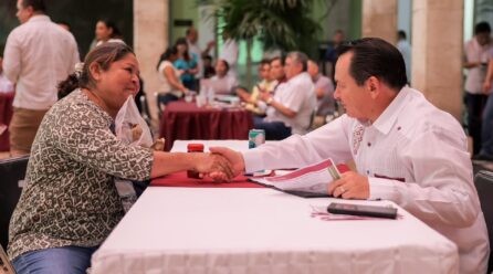 LAS PUERTAS DEL PALACIO DE GOBIERNO ESTÁN ABIERTAS PARA TODAS Y TODOS: JDM