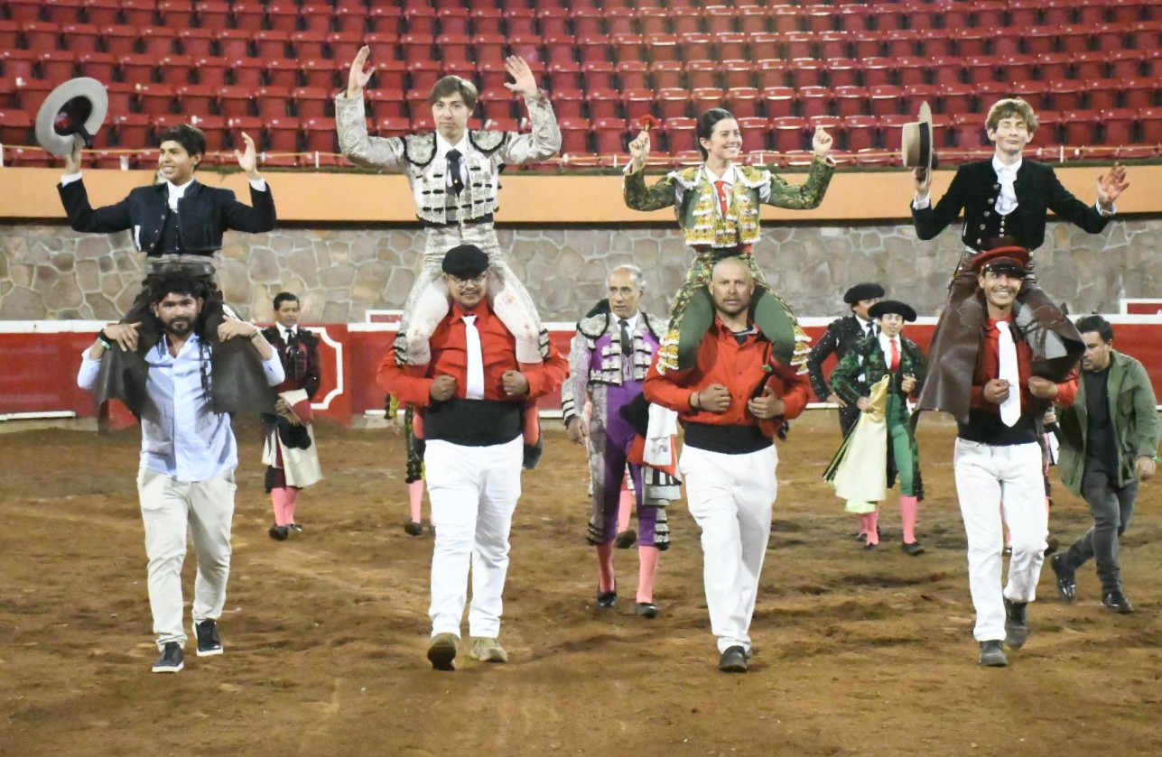GRAN TRIUNFO EN LA MONUMENTAL ZACATECAS