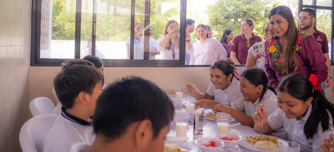 DIF YUCATÁN INAUGURA COMEDOR EN KOPOMÁ