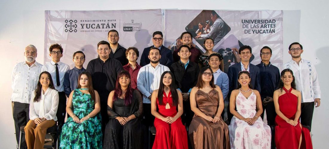 EGRESAN PROFESIONALES DEL UNAY