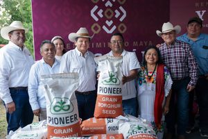 GOBIERNO DE LA MANO CON PRODUCTORAS Y PRODUCTORES
