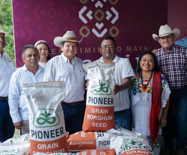 GOBIERNO DE LA MANO CON PRODUCTORAS Y PRODUCTORES