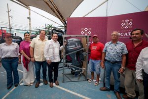 MOTORES FUERA DE BORDA PARA EL SECTOR PESQUERO