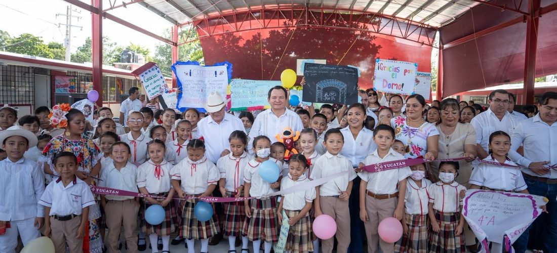 PLAZA CÍVICA DIGNA EN SUCILÁ