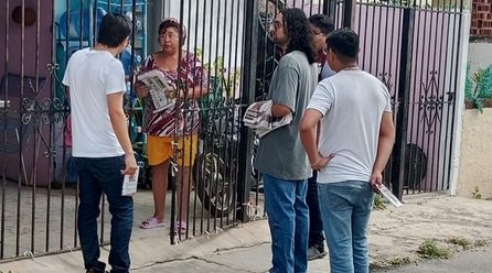 REGIDOR ATIENDE PETICIONES