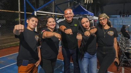 ¡SOCIEDAD VALIENTE SE SUBE RING!