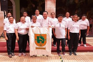 ABANDERAMIENTO A DEPORTISTAS MAYORES