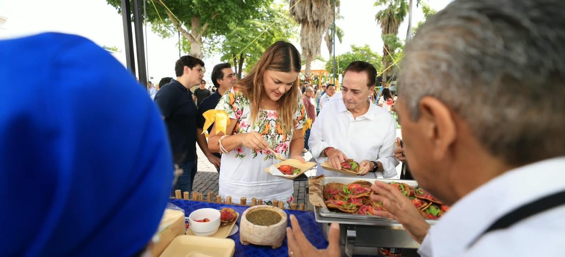 SE REALIZÓ LA FERIA DEL PANUCHO