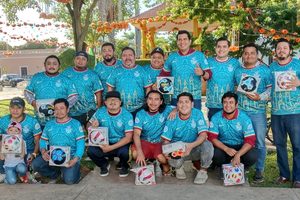 ENTREGAN INSUMOS DEPORTIVOS