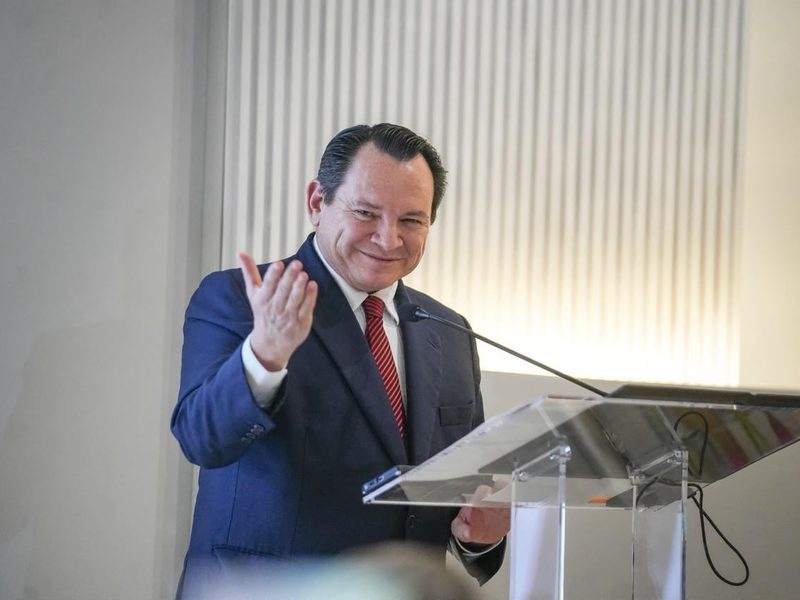 GOBERNADOR PRESENTA PRIMERA BIENAL INTRENACIONAL