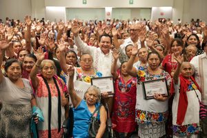 GOBIERNO RECONOCE A LAS PARTERAS TRADICIONALES