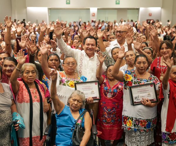 GOBIERNO RECONOCE A LAS PARTERAS TRADICIONALES