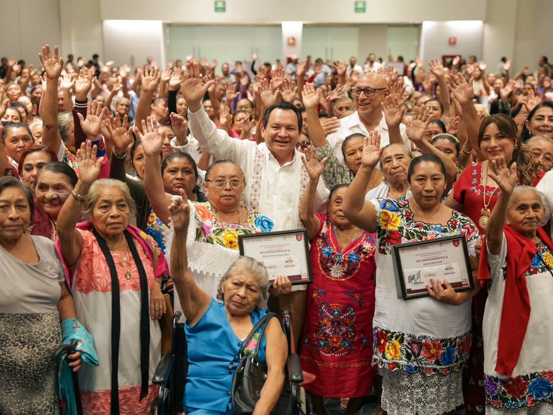 GOBIERNO RECONOCE A LAS PARTERAS TRADICIONALES