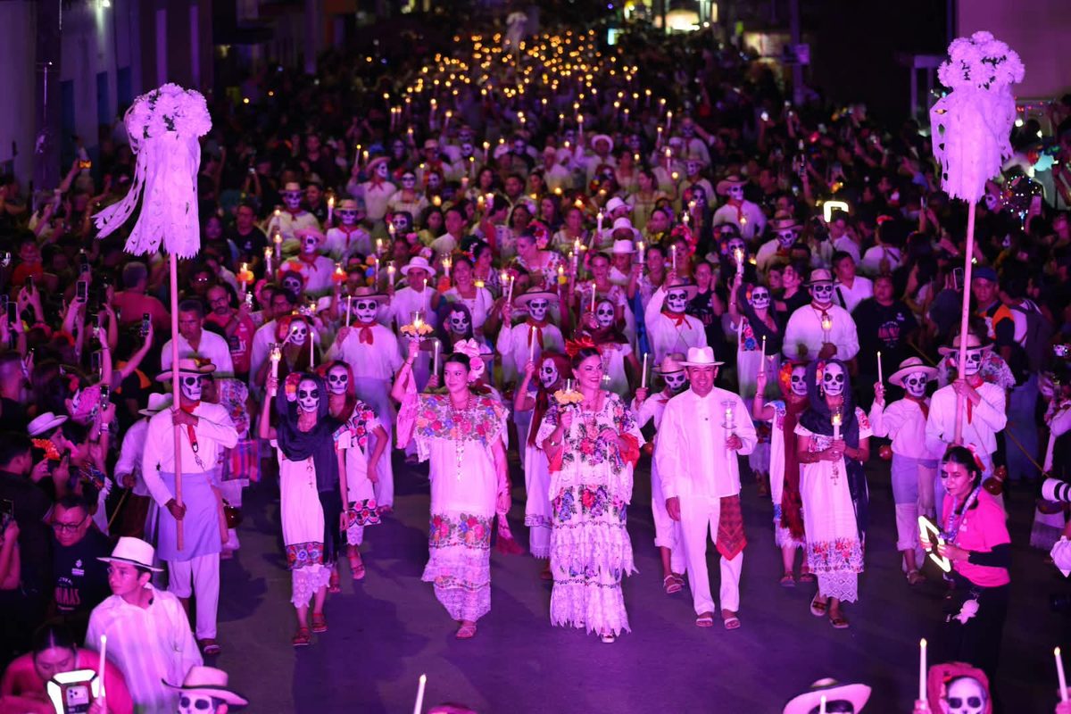 PASEO DE LAS ÁNIMAS ROMPE RECORD