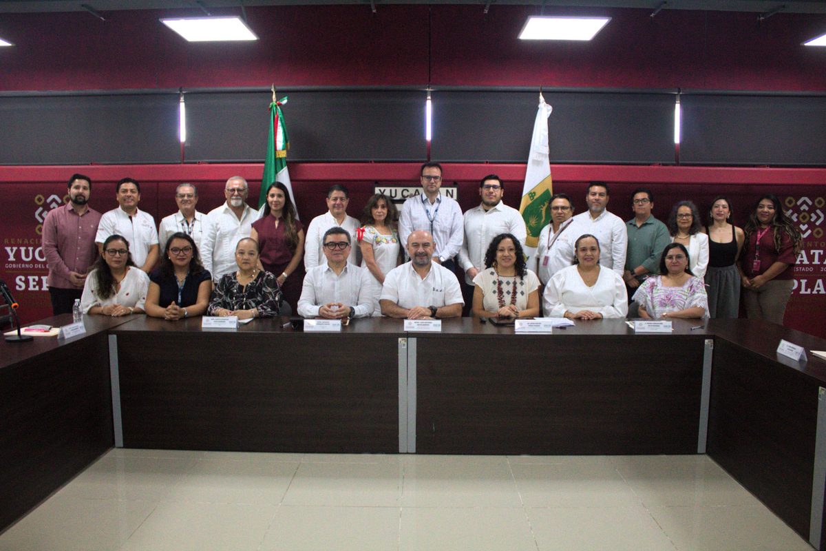 GOBIERNO E INEGI APRUEBAN PROGRAMA ANUAL